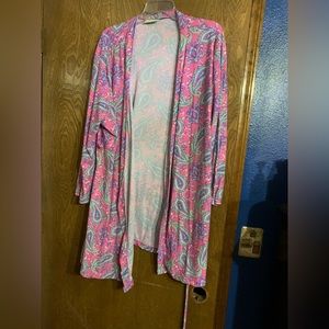 Pink paisley bath robe.